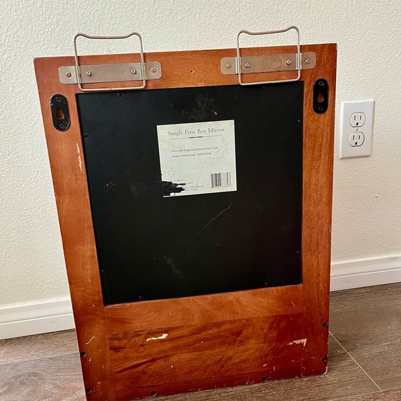 Vintage single post box mirror w 4. L 15. H 19 inch - Picture 8 of 15